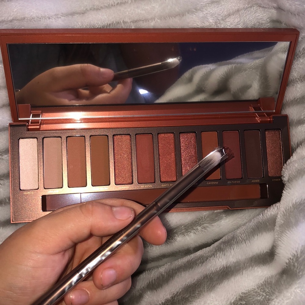 Naked heat palette